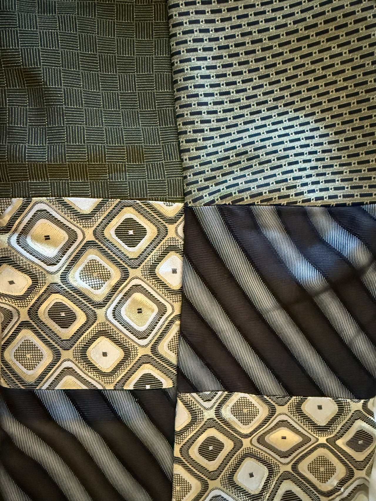 CORBATAS Silk Tie Crop Top | Emerald Green Multi | XS-S